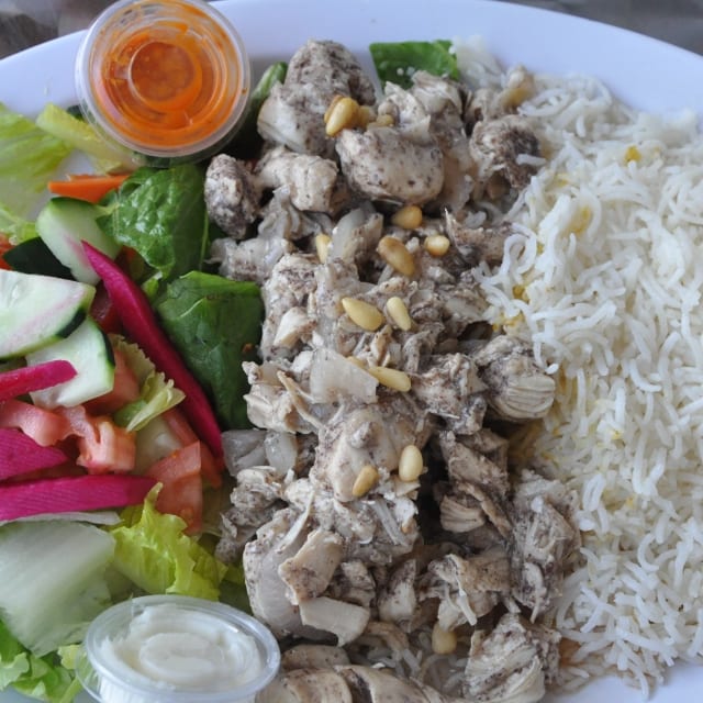 Poulet a La Mediterranean (Roasted Chicken).